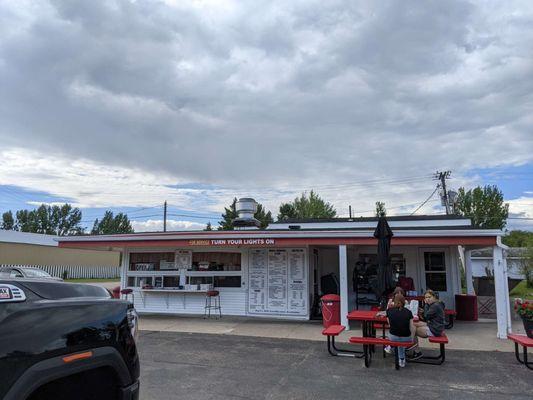 Earl's Drive-In