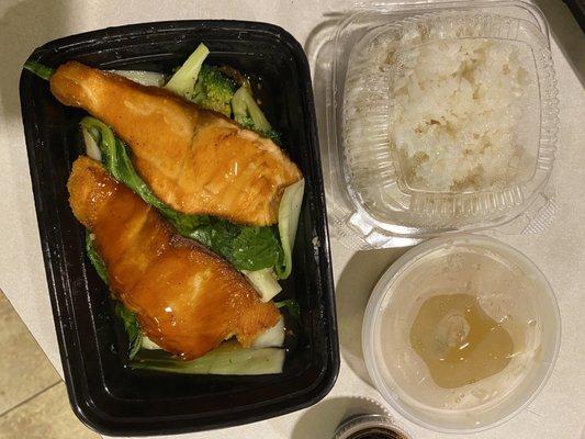 Salmon Teriyaki w/ rice and miso soup