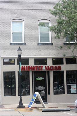 Midwest Vacuum on Third st in downtown Lee's Summit.