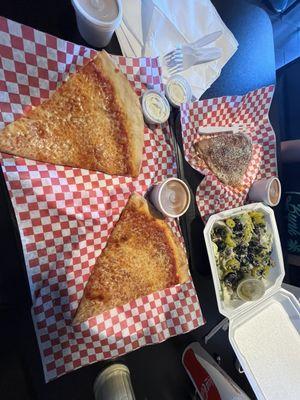 Cheese pizza, calzone, garden salad