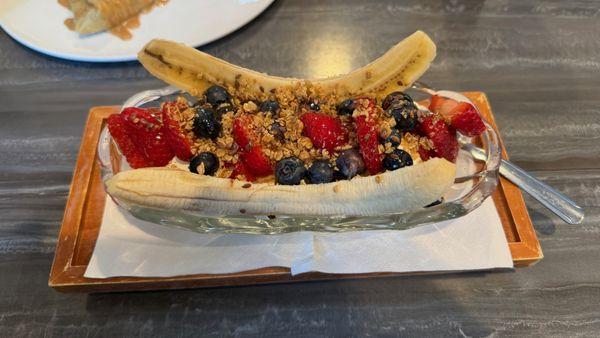 Healthy Banana Split