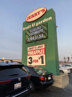 Jerry's Fruit & Garden