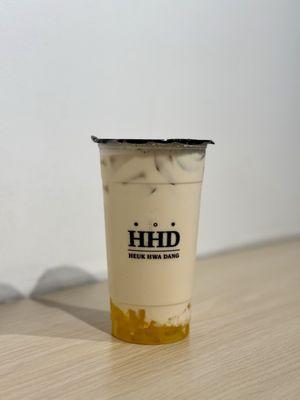 Jasmine Milk Tea with Mango Coco Jelly