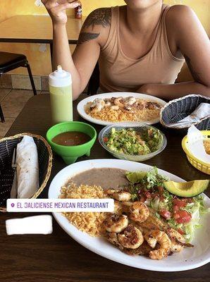 Guacamole, Grilled Tilapia & Grilled Shrimp Plate