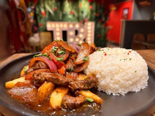 Lomo Saltado