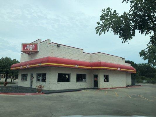 Picking up another two dozen fried chicken gizzards, aka crack balls, because they're so addictive !!!!