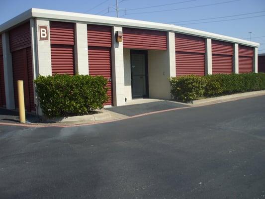 Alamo Self Storage - Buckner