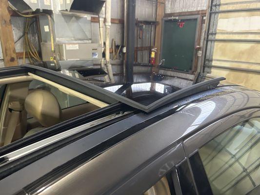 Mercedes sunroof repair