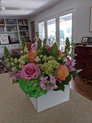 Stunning bouquet still in the box but the vase inside  is pretty too....