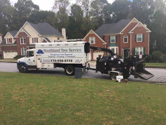 Southland Tree Service truck & chipper