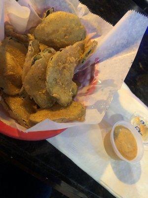 Fried pickle chips