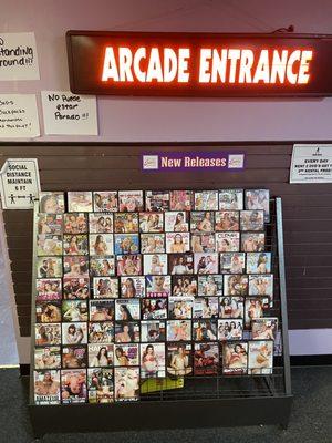 24/7 Video Arcade! Bring the Wife or Partner