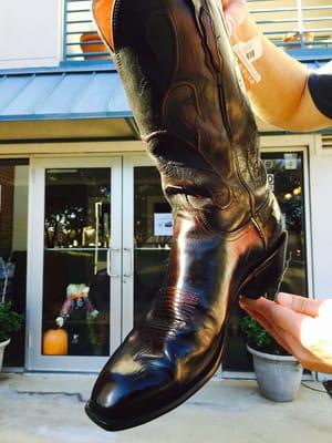 Pretty boot shine! :)