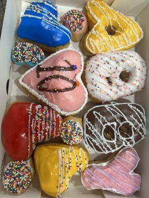 Such pretty donuts!!!