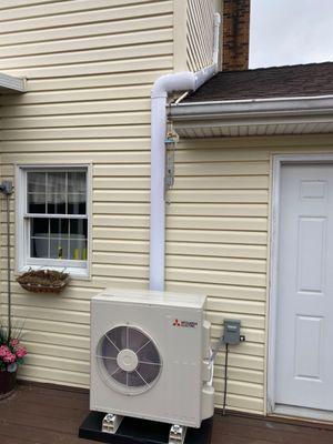 Ductless installation to provide cooling to an upstairs room in Jarrettsville, MD