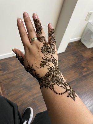 Henna Tattoo $20