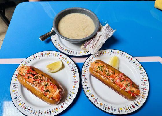 Lobster roll + clam chowder