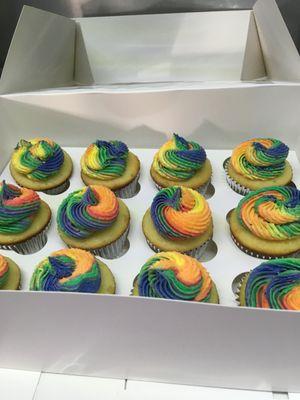 Rainbow Vanilla cupcakes