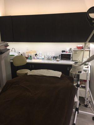 Hydrafacial