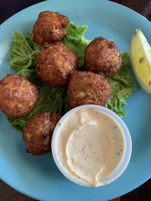 Crab balls with yummy sauce