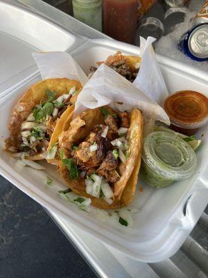 Taqueria Mi Chingon Food Truck