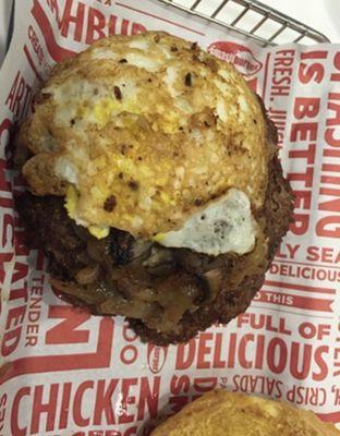 Fried egg on smash burger