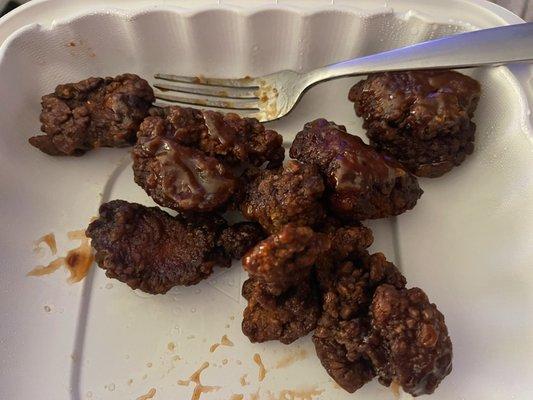 Boneless "chicken wings" in BBQ