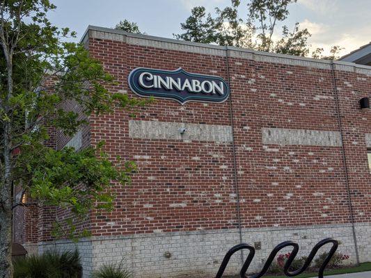 Cinnabon