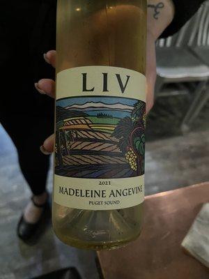 Madeleine Angevins white wine from Lopez Island