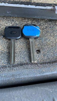 Duplicating a KIA Key