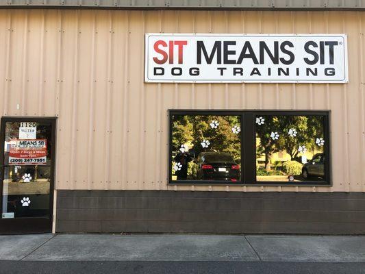 Sit Means Sit Modesto Exterior