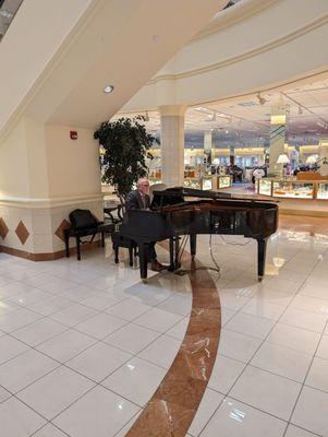 Pianist at Von Maur