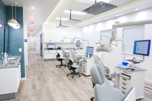 Orthodontic Open Bay