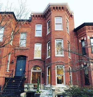 Beautiful row house with crystal clear windows.