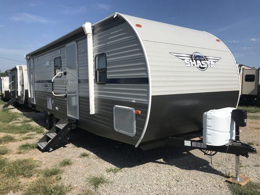 Oklahoma's Largest Shasta Dealer