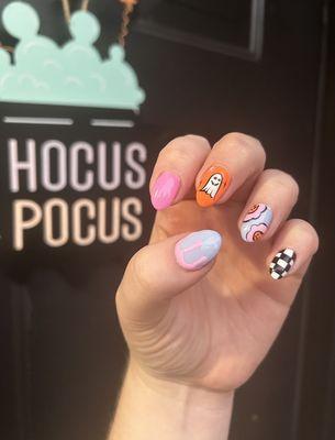 Free handed Halloween nails by Cathy