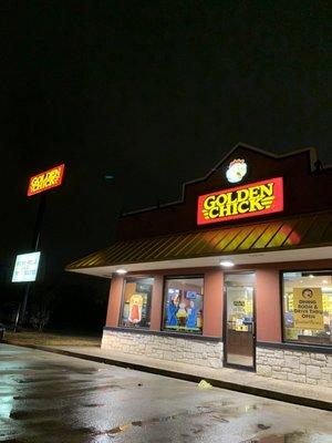 nothing but chicken galore at golden chick