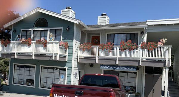 MontereyRentals office building