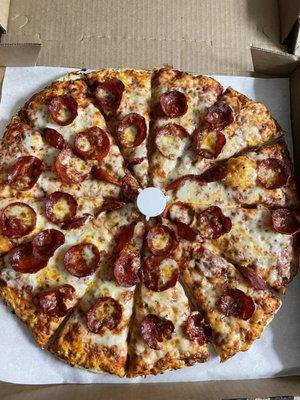 Large pepperoni pizza