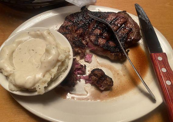 12oz Ribeye with Mashed Potatoes