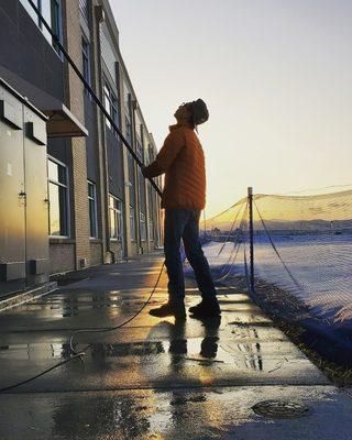 Spring window cleaning (commercial building)