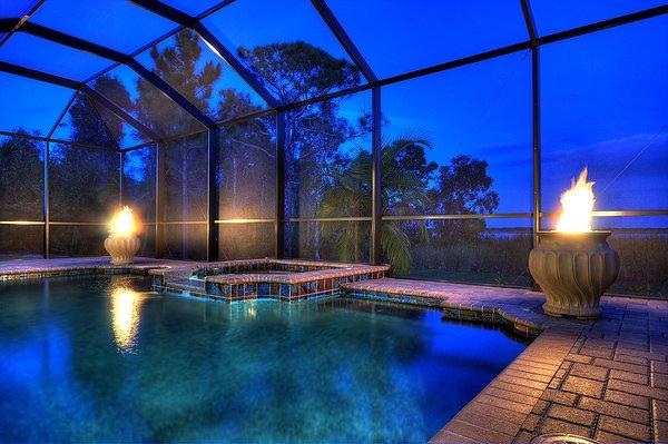 Aquascapes Design build superb swimming pools.