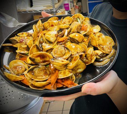 Black pepper clams (2 lbs)