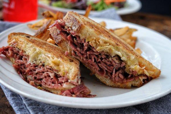 House-made corned beef served daily for lunch and dinner.