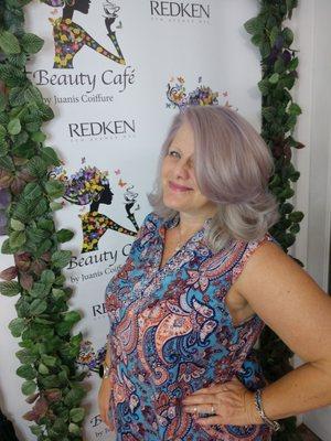 I have a platinum blonde look with a lavender based toner & mask.  Looking forward to adding  mermaid ‍ colors next month.