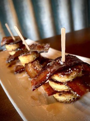 French Toast with candied Bacon