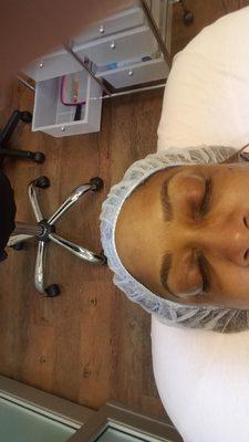 Eyebrow microblading