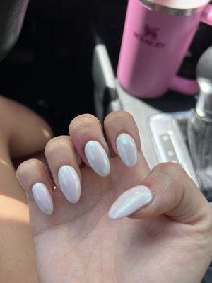 nails