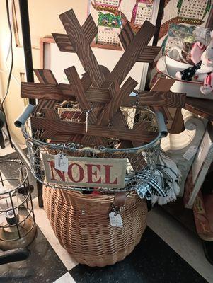 Wood Snowflakes, Farmhouse NOEL basket,wicker basket with leather strap