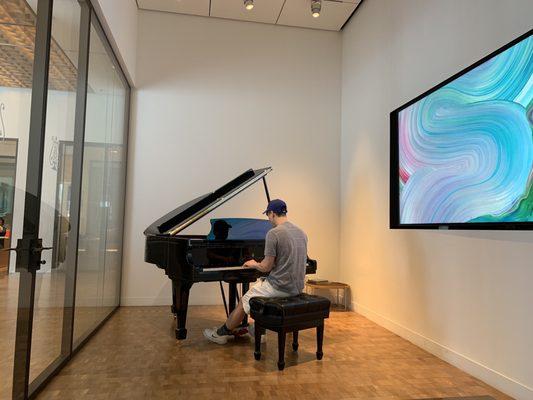 Experience room where you can play and test out a piano